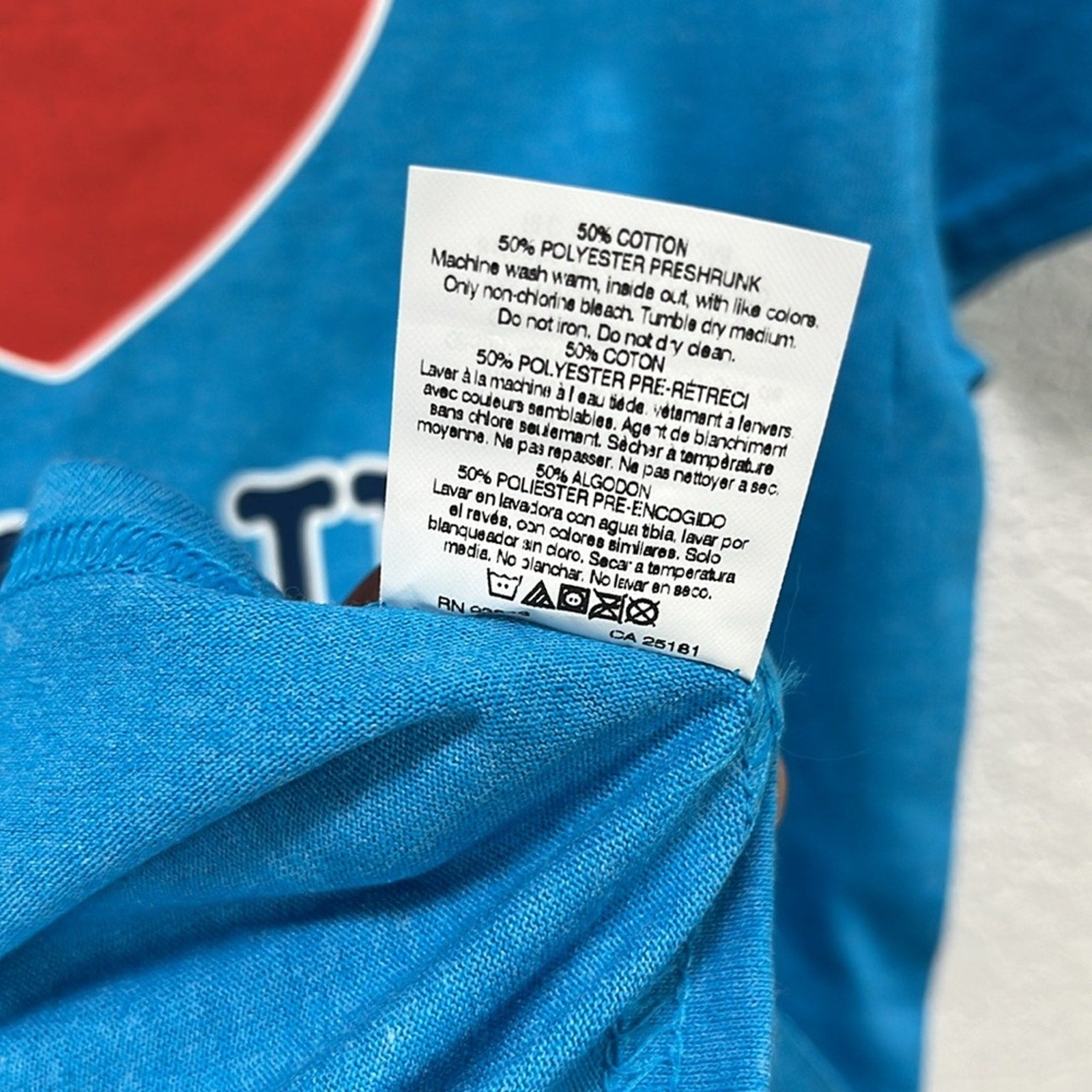 Gildan Blue T-Shirt with Red Heart 'Hawaii' Design Sz S Cotton Blend Casual