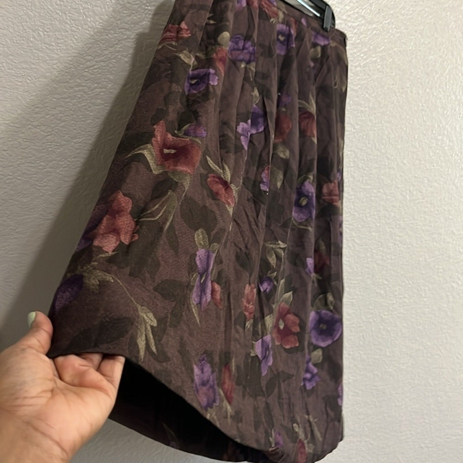 Vintage Worthington Women’s Pleated skirt Floral Print Brown Side Button Sz 16