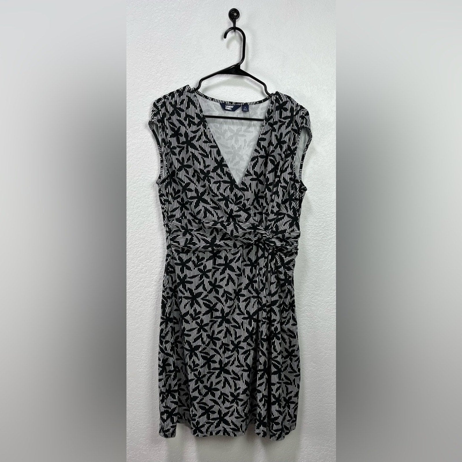 Lands End Dress Sz L(14-16) Black White Striped Floral Sleeveless Front Knot