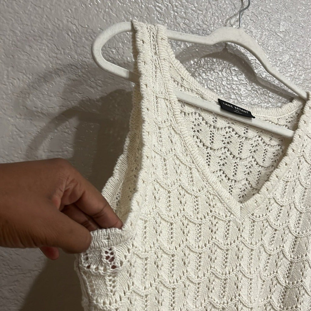 Lane Bryant Sleeveless V-Neck Pointelle Sweater Size 14/16