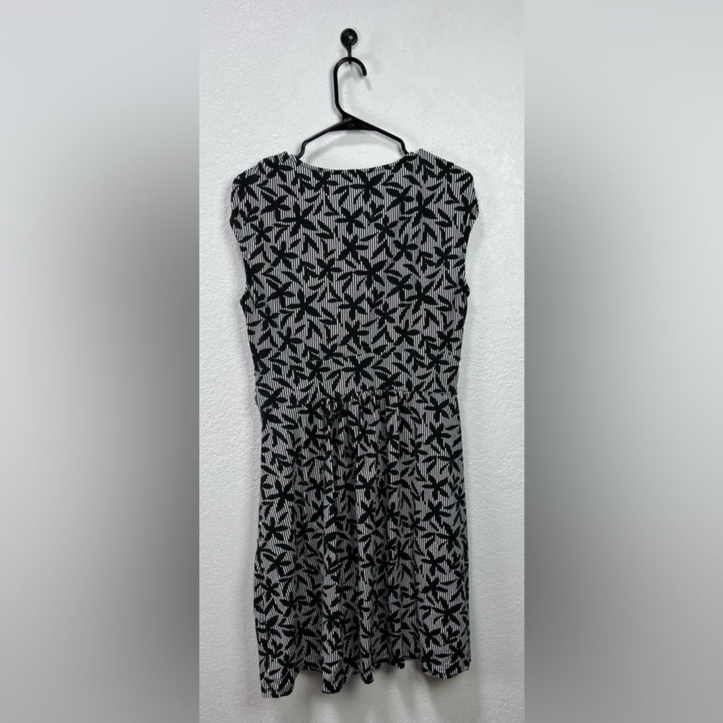 Lands End Dress Sz L(14-16) Black White Striped Floral Sleeveless Front Knot