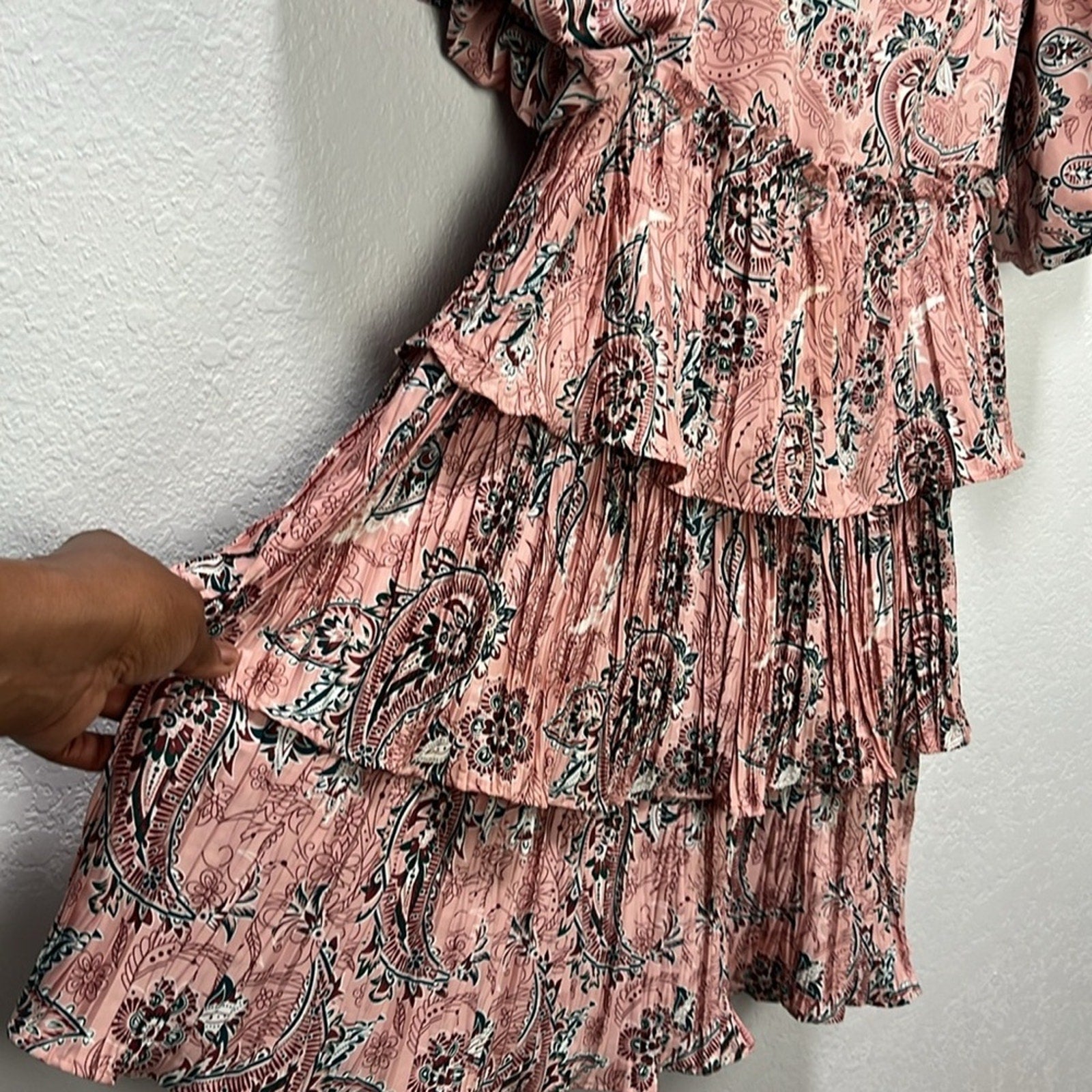 CODE X MODE Pink Paisley Ruffle Balloons Sleeve Dress Sz XS Floral Pink Tiered