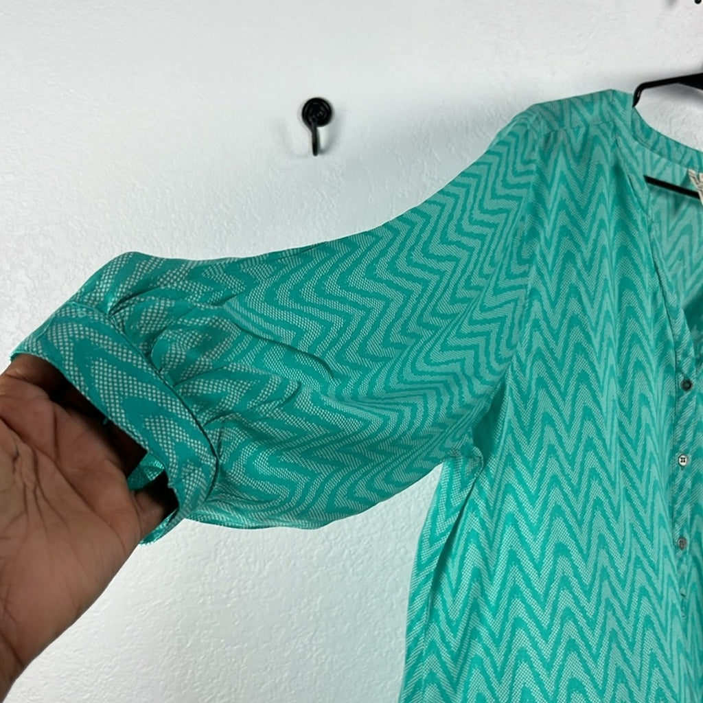 Grand & Greene V-Neck Green & White Long Sleeve Shirt Sz 1X Lightweight Flowy