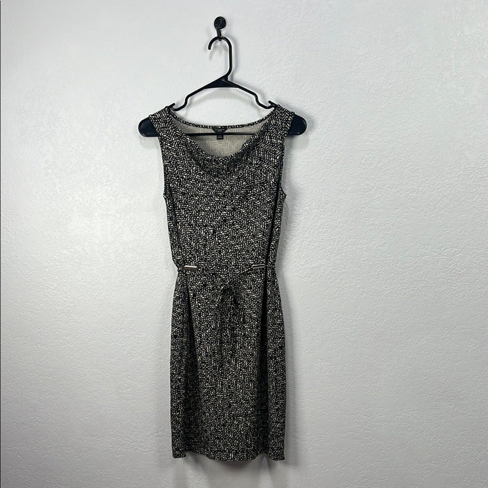 Ann.Taylor Women’s Sleeveless Belted Black Tan Graphic Dress Sz XSP Mini Elegant