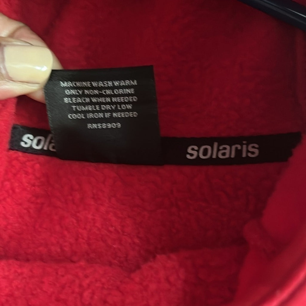 Solaris Men’s Pullover Red Hoodie Size M Slim Kangaroo pocket