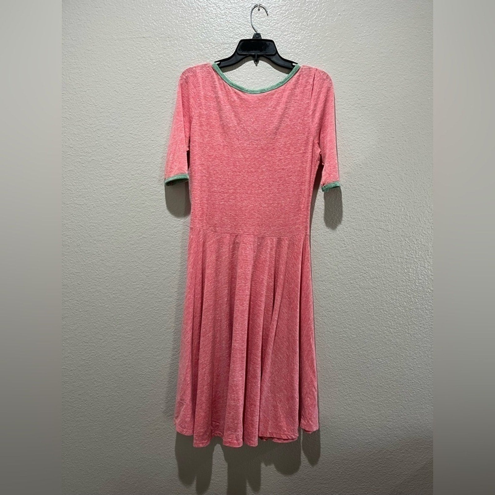 Lula Roe Pink and Green Trim Midi Dress Short Sleeve Size Medium Vaca Summer