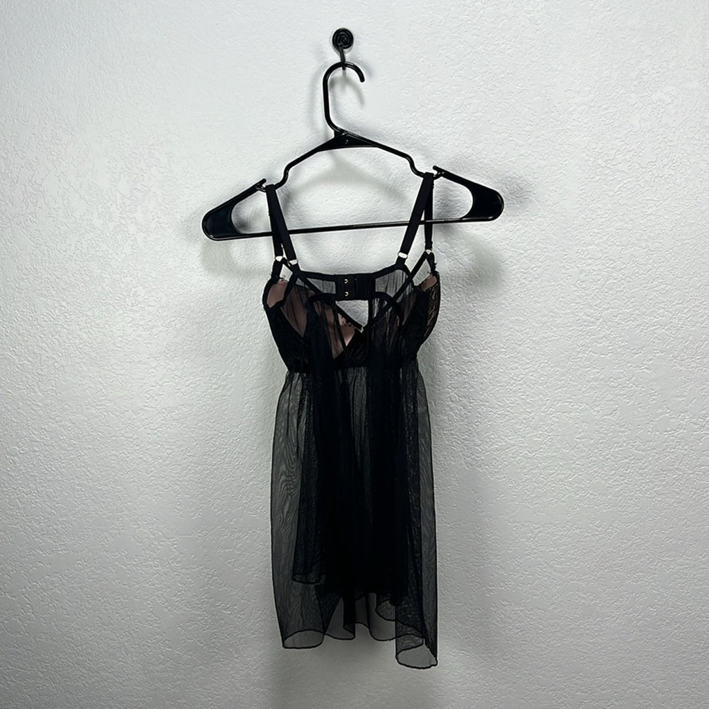 New Victoria’s Secret Strappy Lace Tulle Babydoll Nightie Lingerie Size 34D