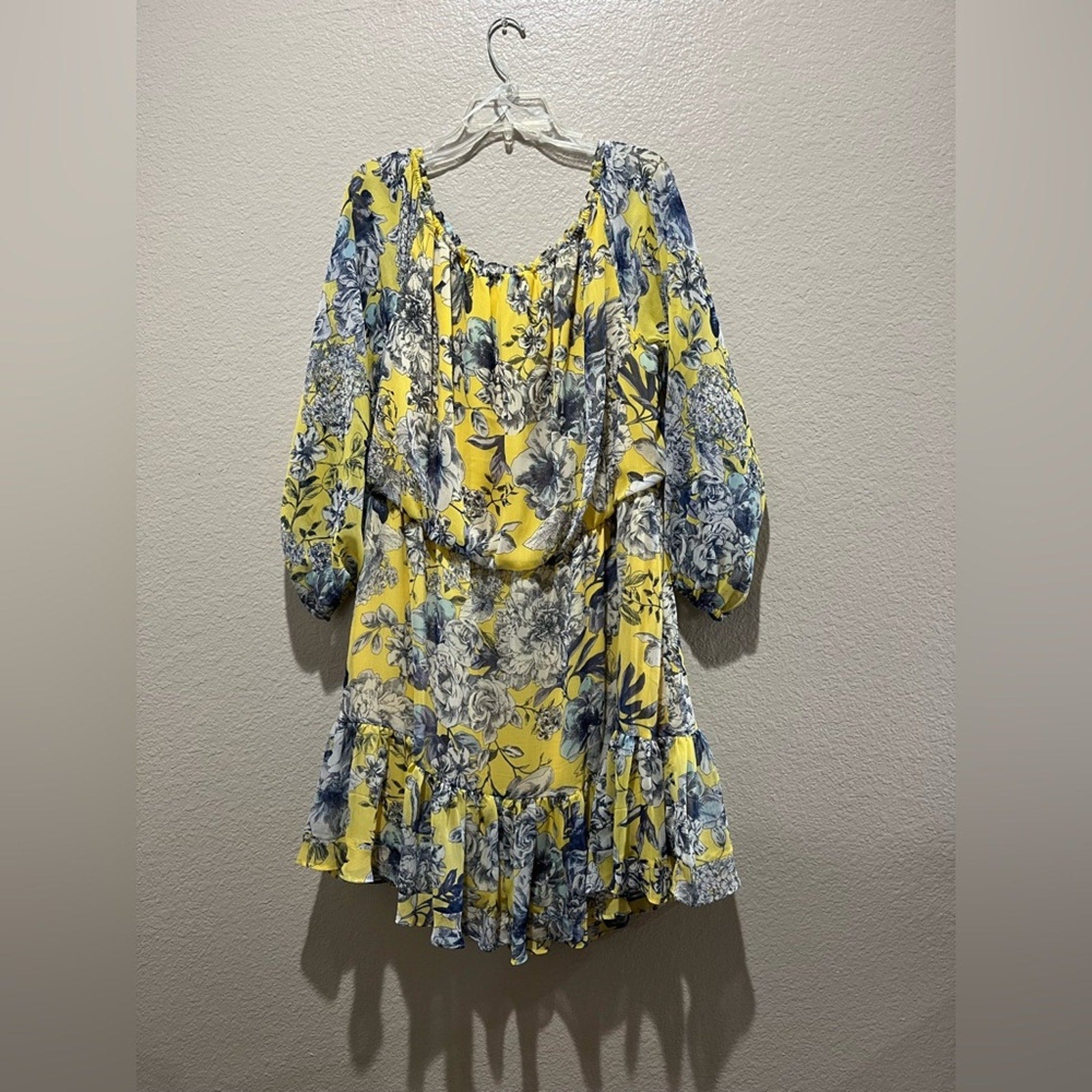 Tommy Hilfiger Size XL Dress Yellow Blue Floral Chiffon Off-the-Shoulder Vacay