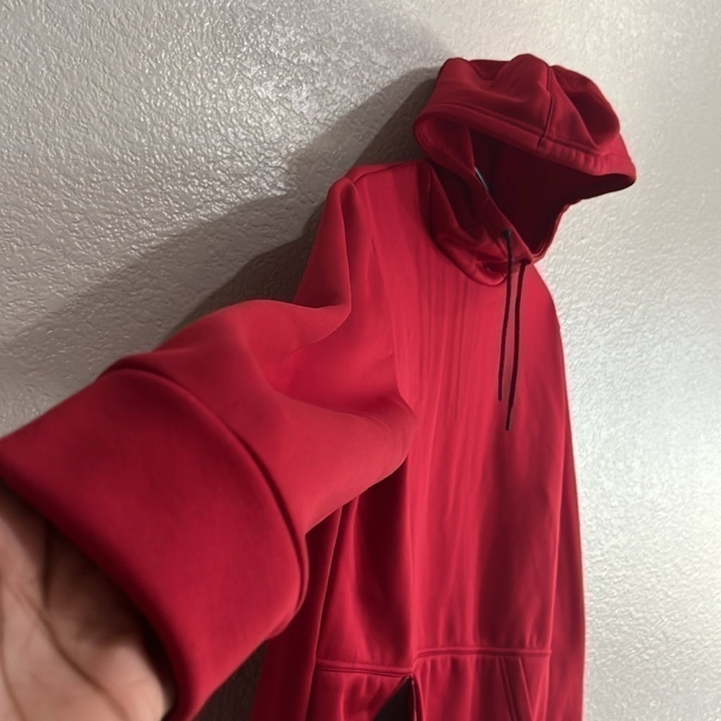 Solaris Men’s Pullover Red Hoodie Size M Slim Kangaroo pocket