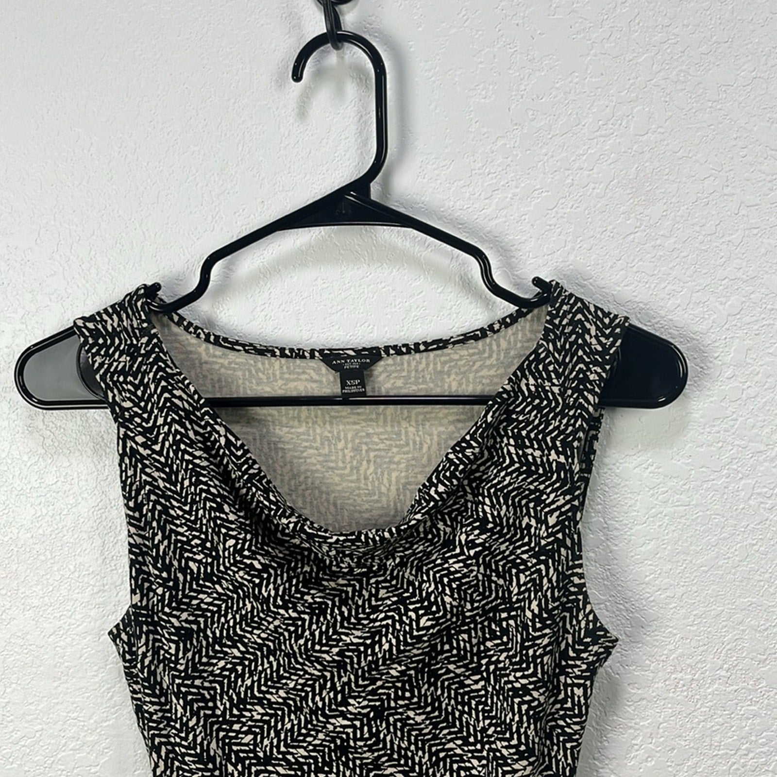 Ann.Taylor Women’s Sleeveless Belted Black Tan Graphic Dress Sz XSP Mini Elegant
