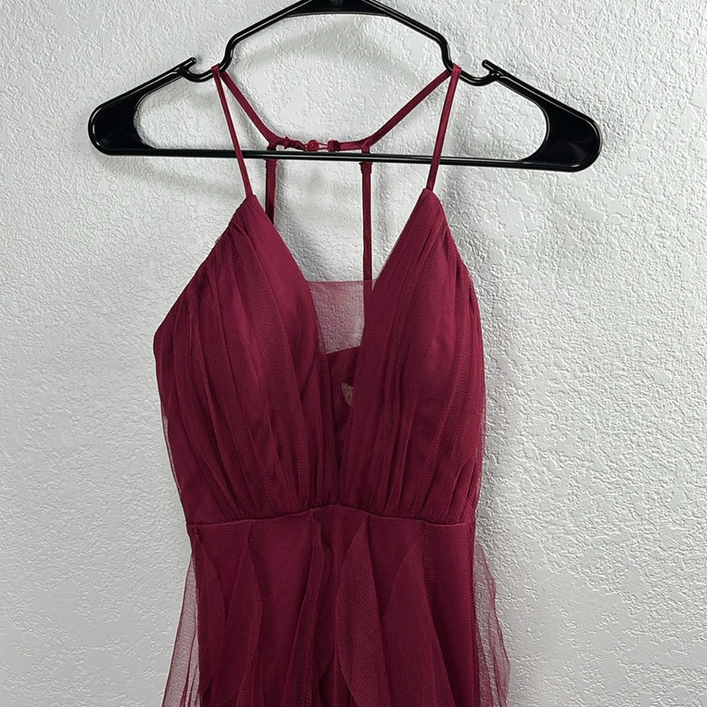 Social Couture Women’s Burgundy Ruffled Tiered Maxi Dress Formal Sz 1/2 No Belt