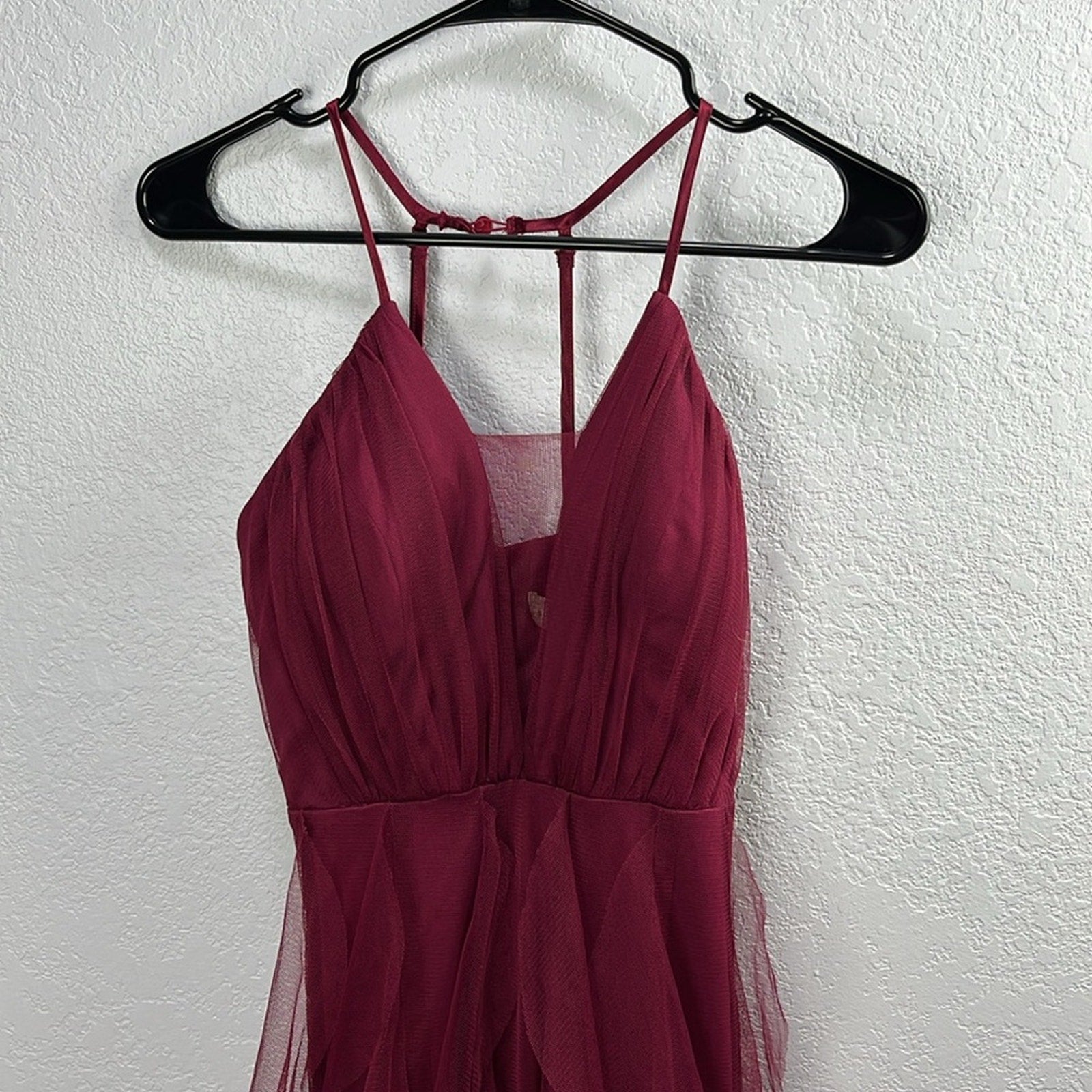 Social Couture Women’s Burgundy Ruffled Tiered Maxi Dress Formal Sz 1/2 No Belt