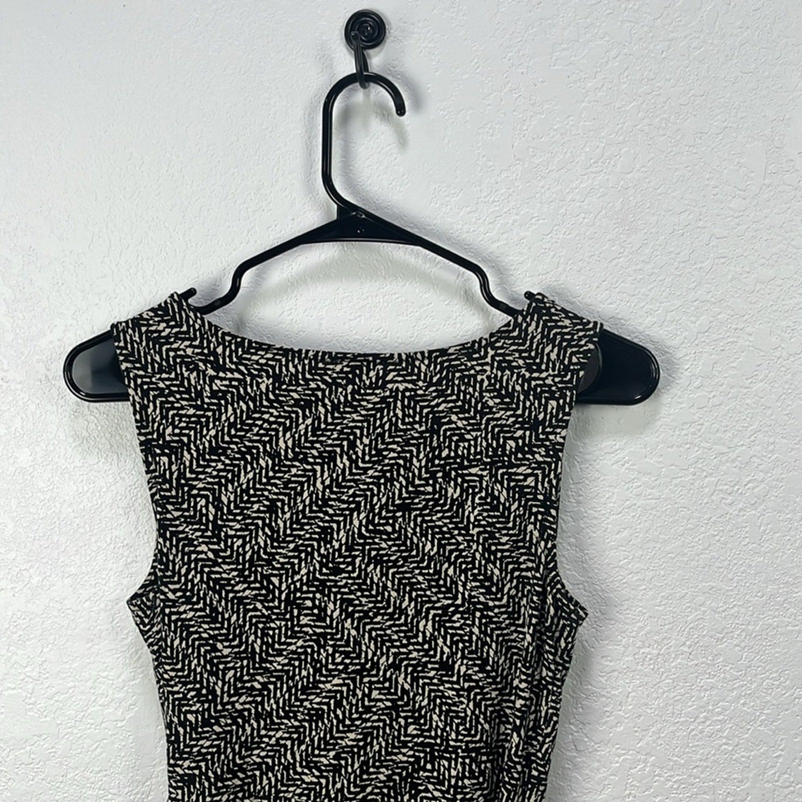 Ann.Taylor Women’s Sleeveless Belted Black Tan Graphic Dress Sz XSP Mini Elegant