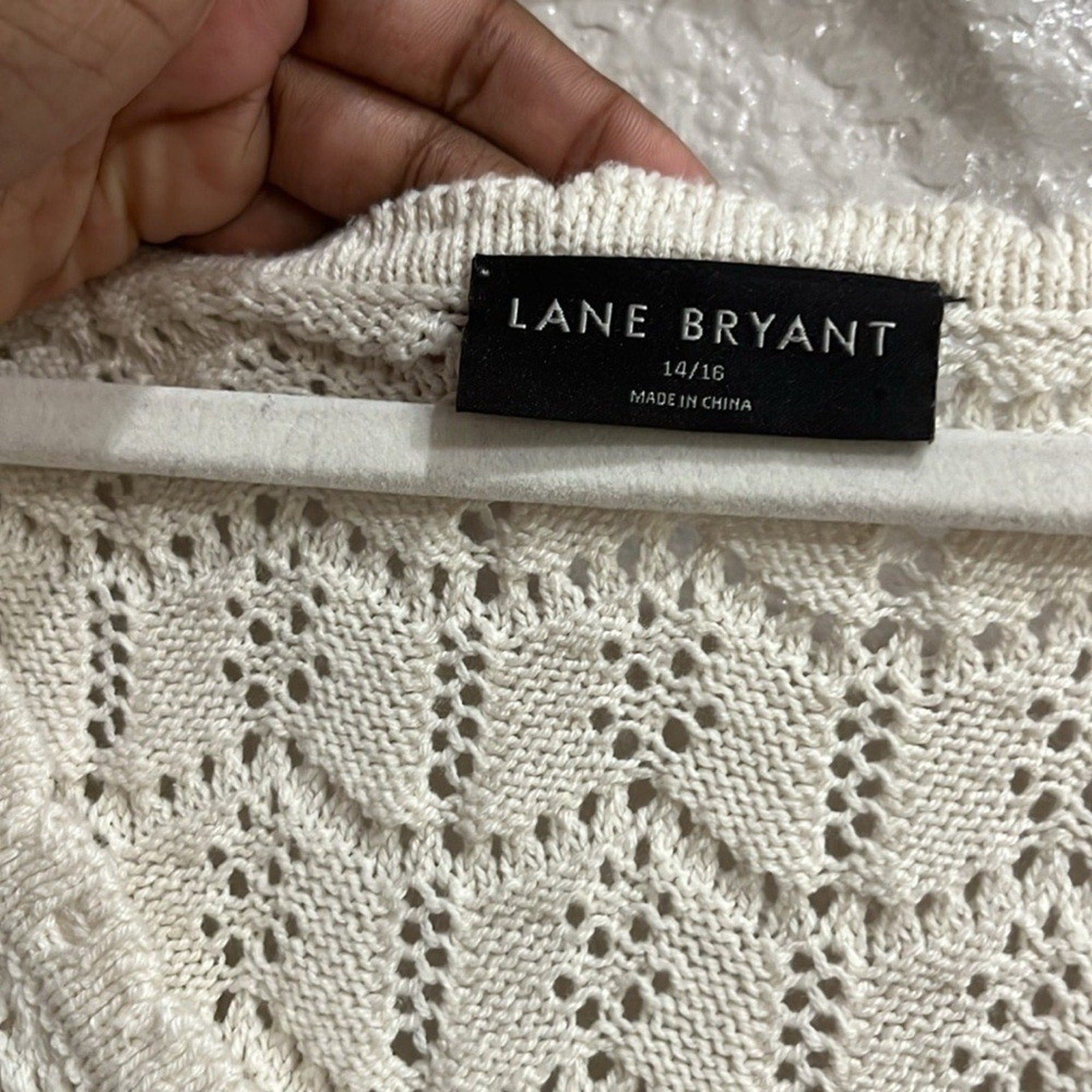 Lane Bryant Sleeveless V-Neck Pointelle Sweater Size 14/16
