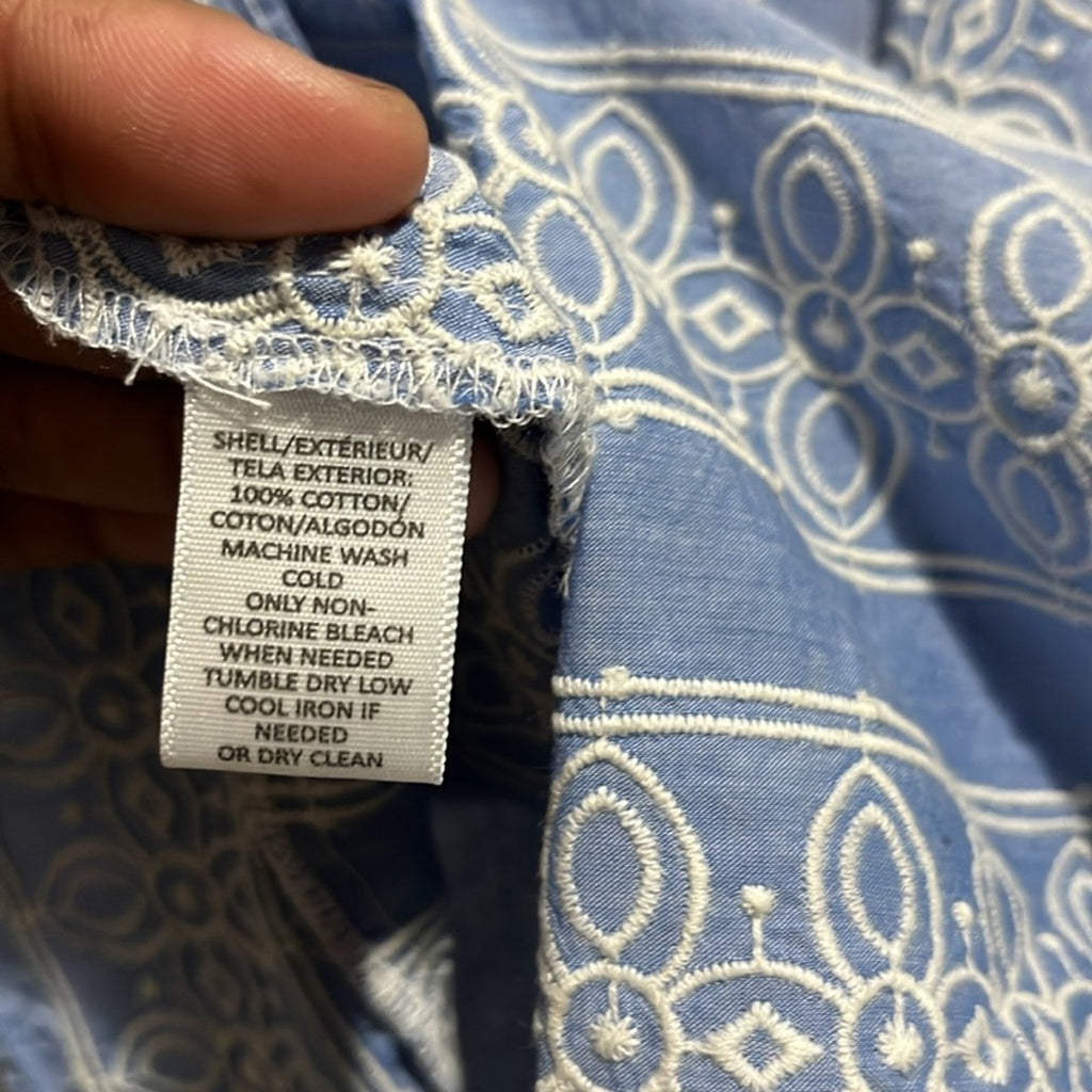 Ann Taylor Loft blouse with bows at shoulders. Blue and white Size Small summer