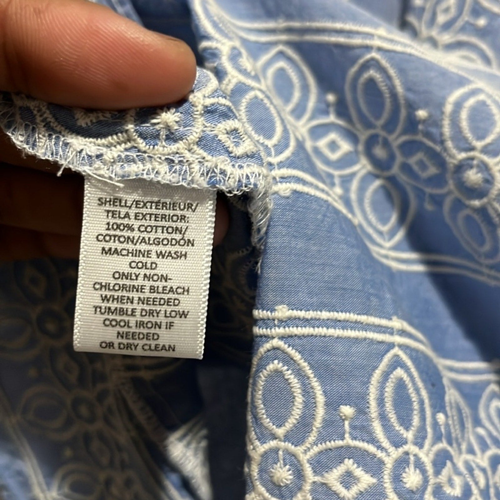 Ann Taylor Loft blouse with bows at shoulders. Blue and white Size Small summer