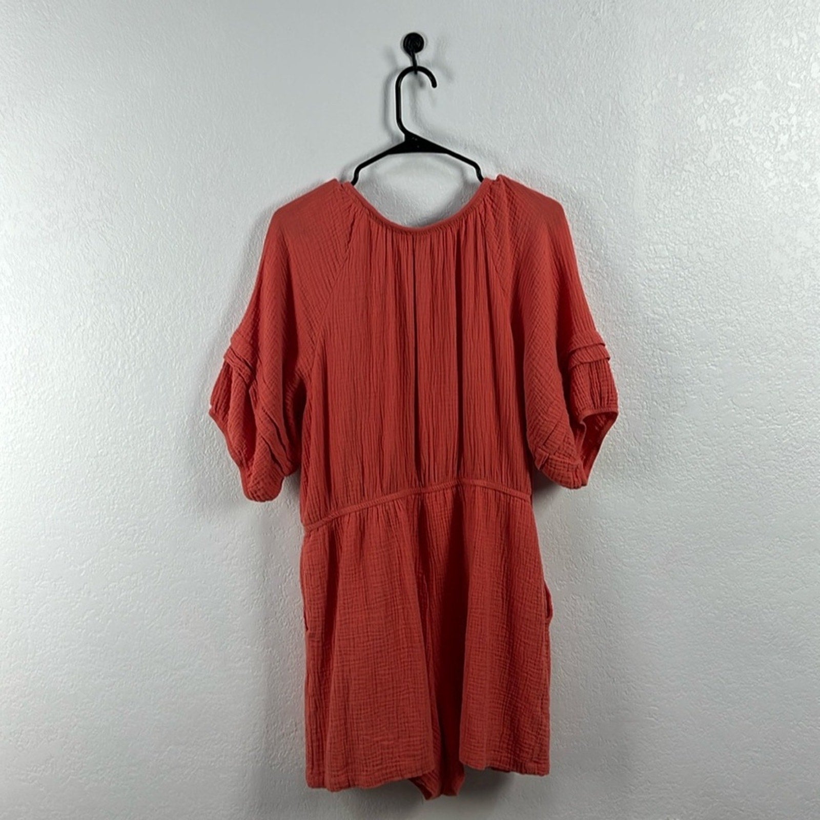 Knox Rose Woman’s Size XL Gauze Romper Shorts Short Sleeve Coral Beachy Boho