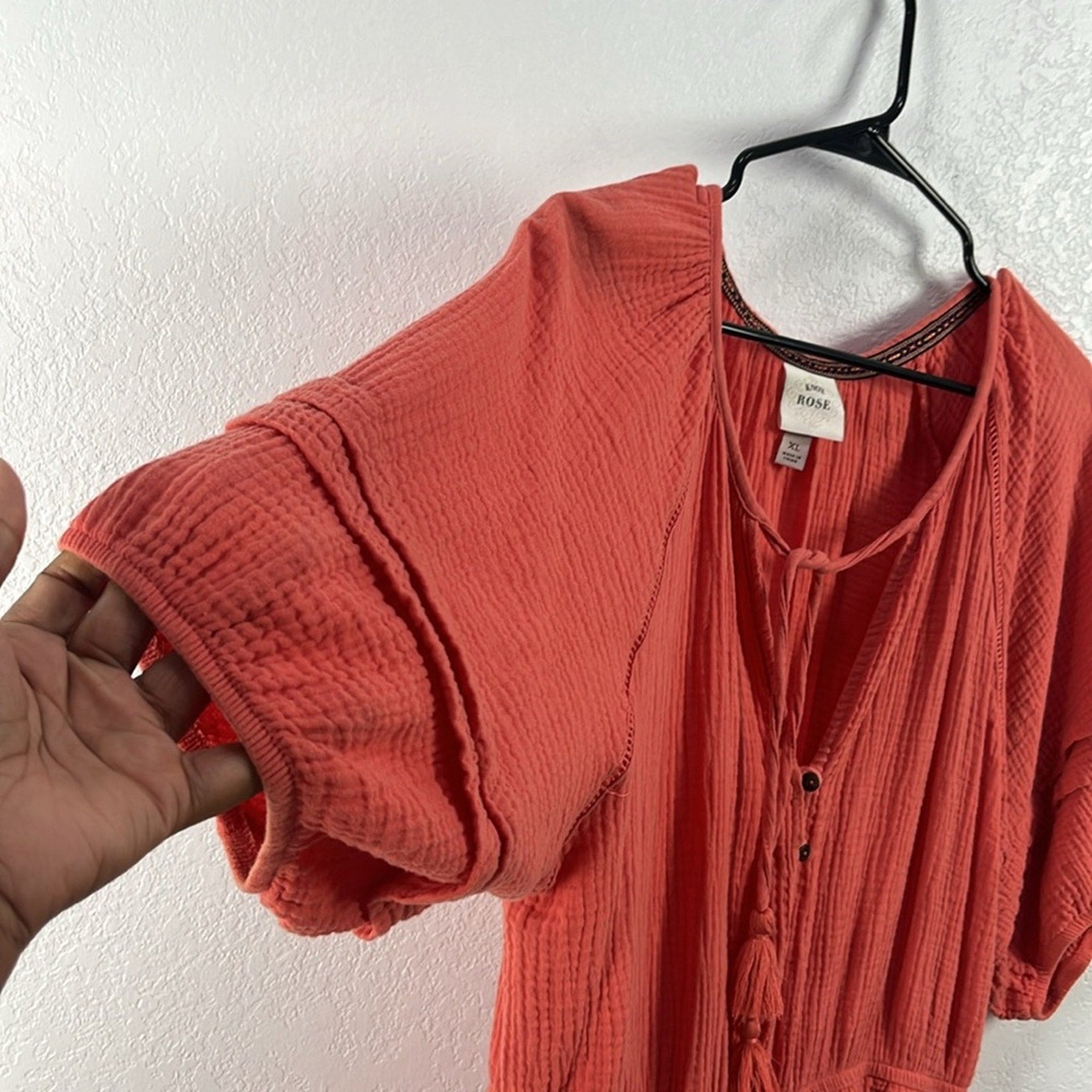 Knox Rose Woman’s Size XL Gauze Romper Shorts Short Sleeve Coral Beachy Boho