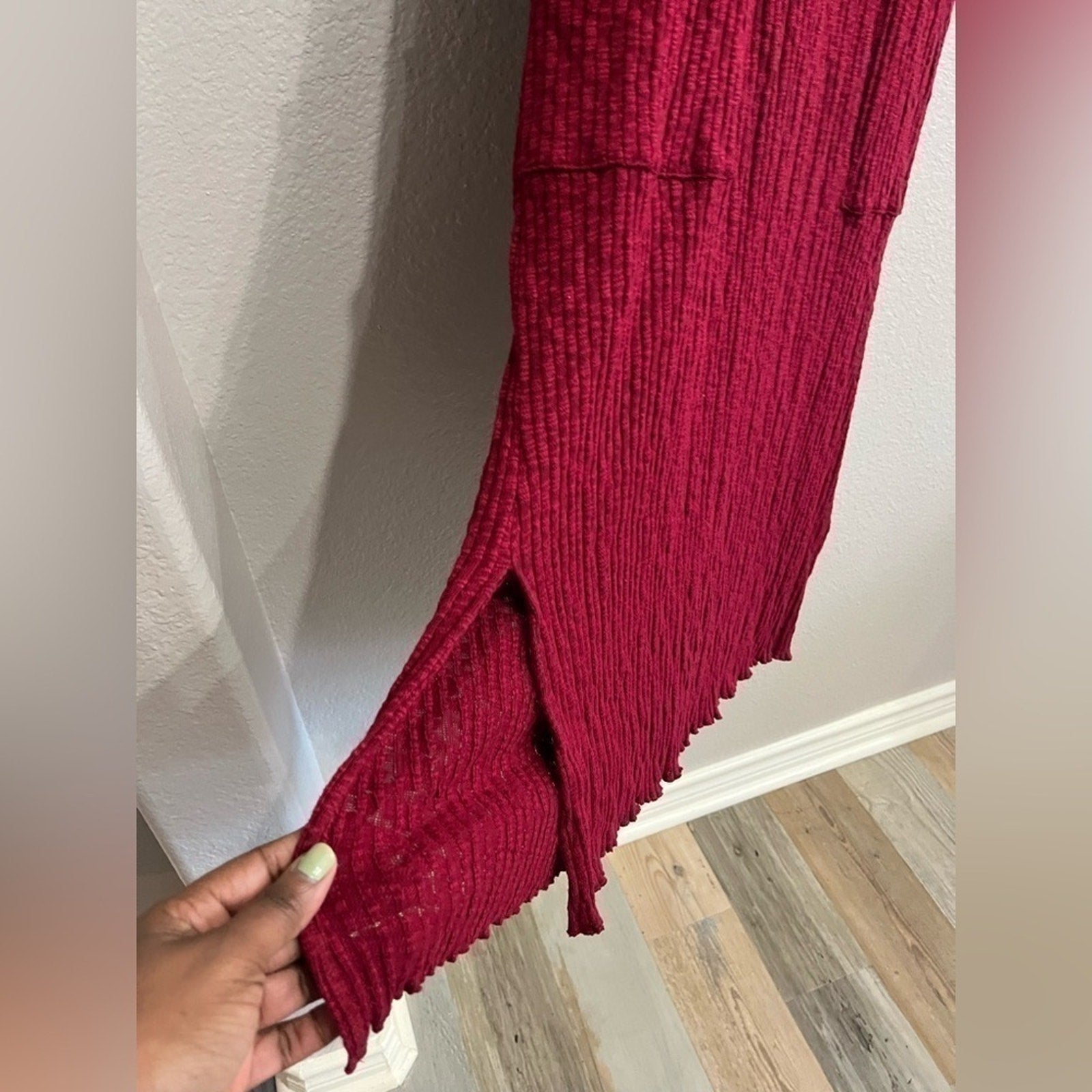 Peridot Women’s Casual maxi Dress Short Sleeve pockets Side Split burgundy Sz2